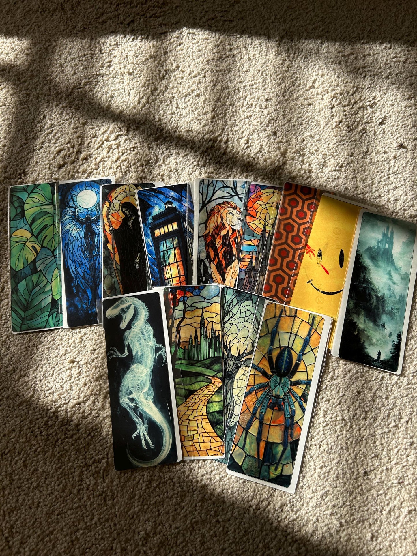Brave Lion Bookmark – H. Potter Inspired, Gryffin House Art, Unique Gift for Potterheads & Book Lovers