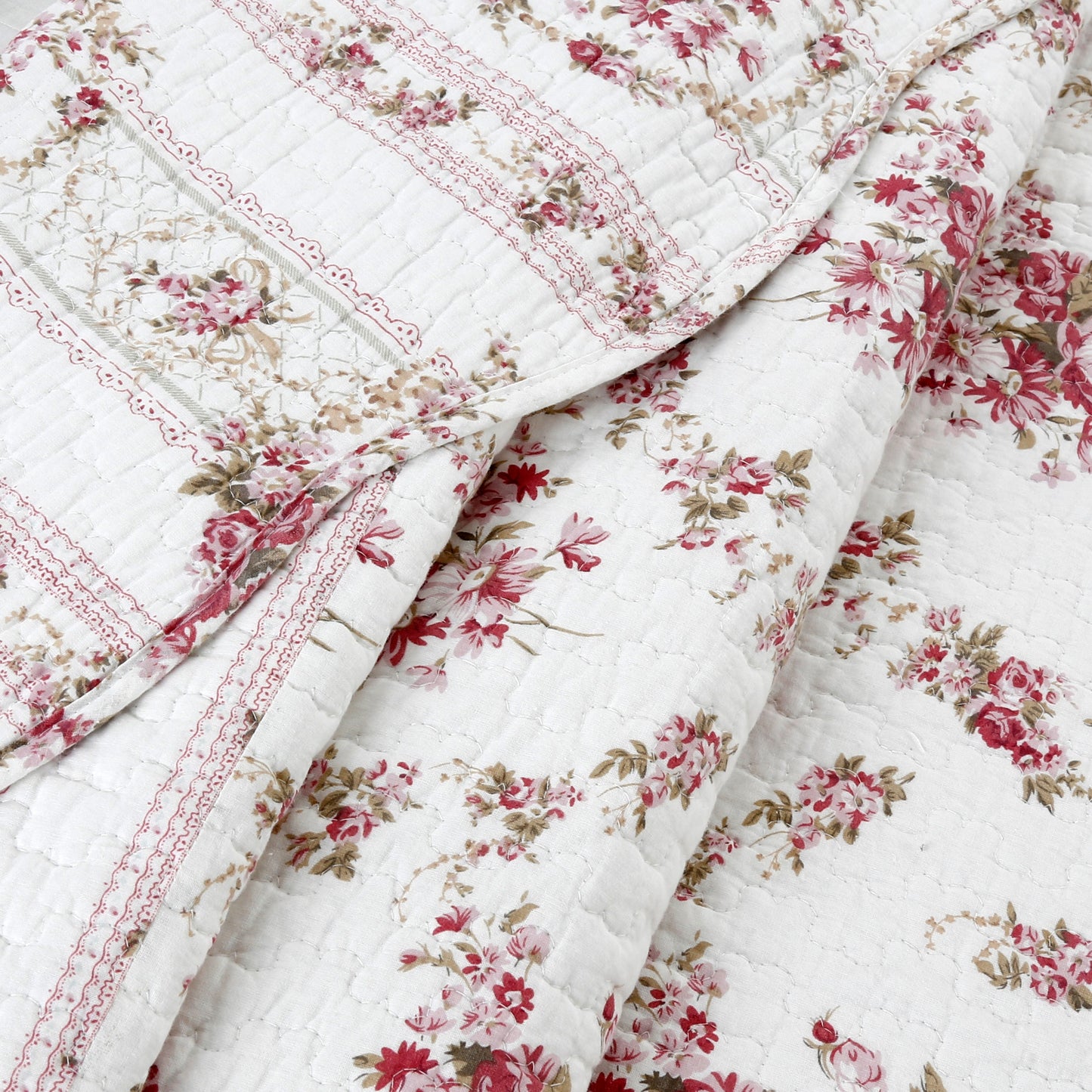 Shabby Chic Vintage Floral Rose Garden Scalloped Cotton Reversible Quilt Bedding Set