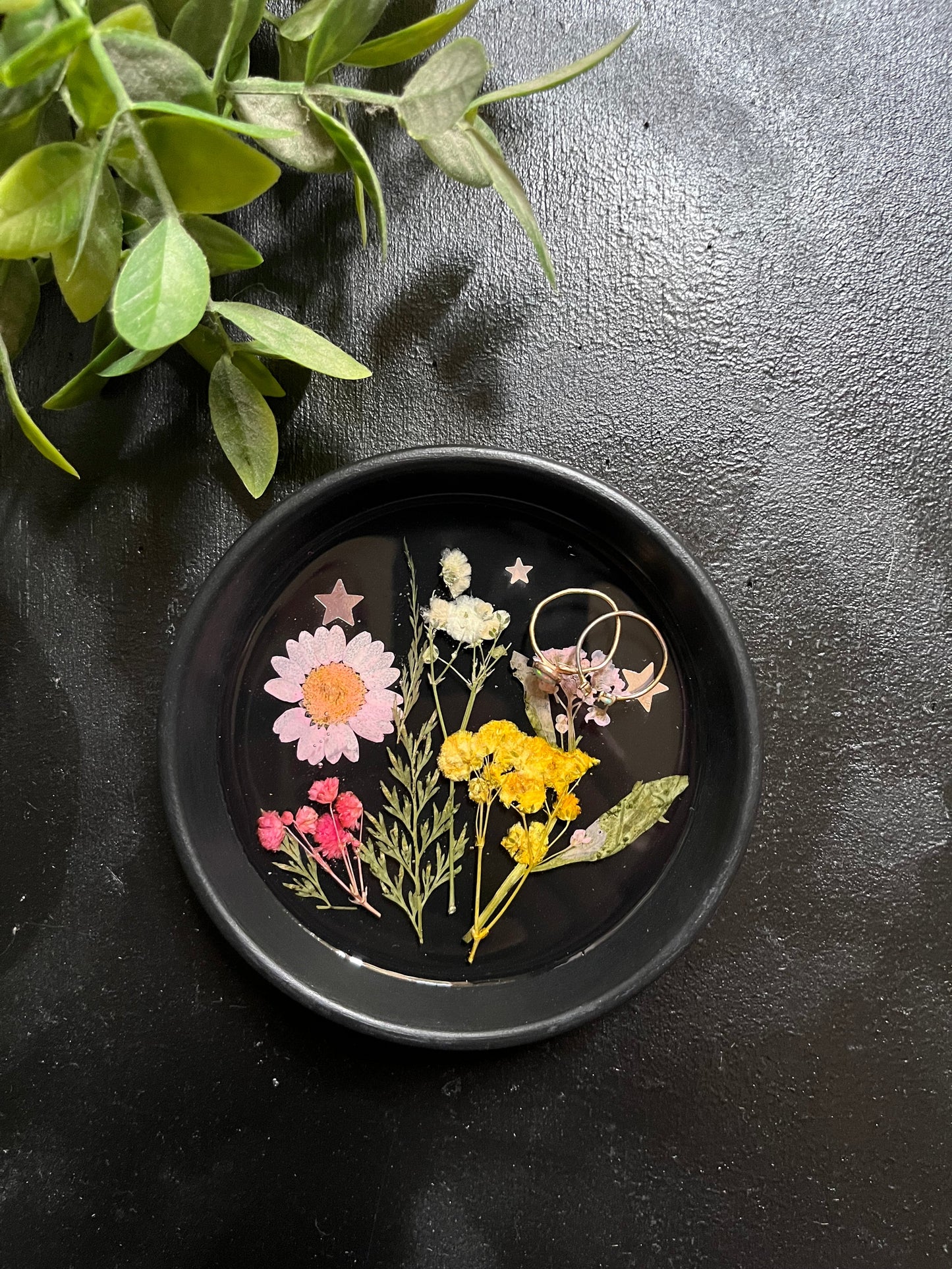 Enchanted garden tray