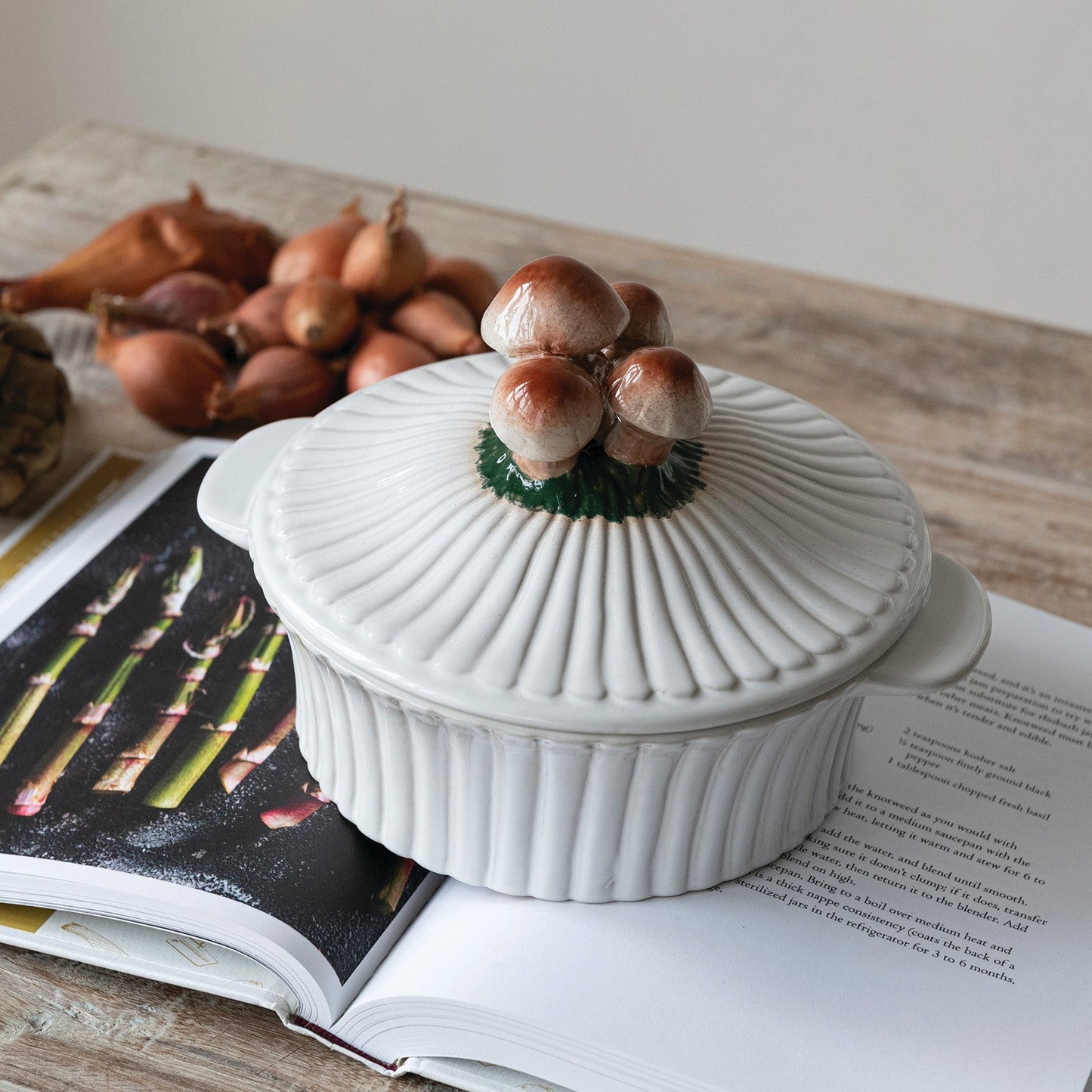 Mushroom Lid Ceramic Fluted Baker