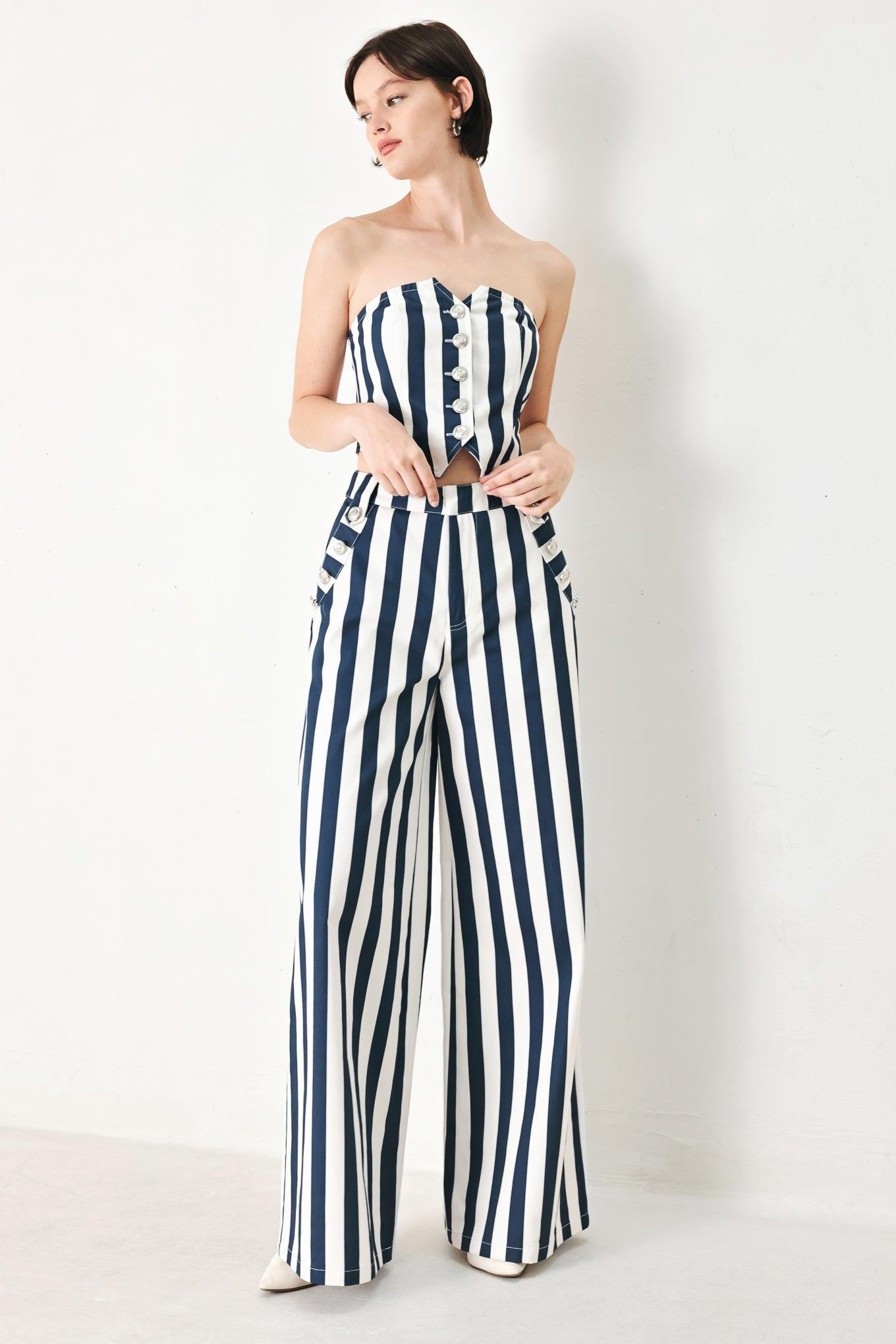 NAVY BLOSSOM WOVEN PANTS