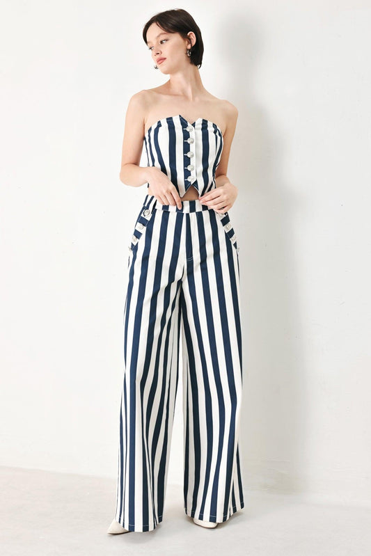 NAVY BLOSSOM WOVEN PANTS