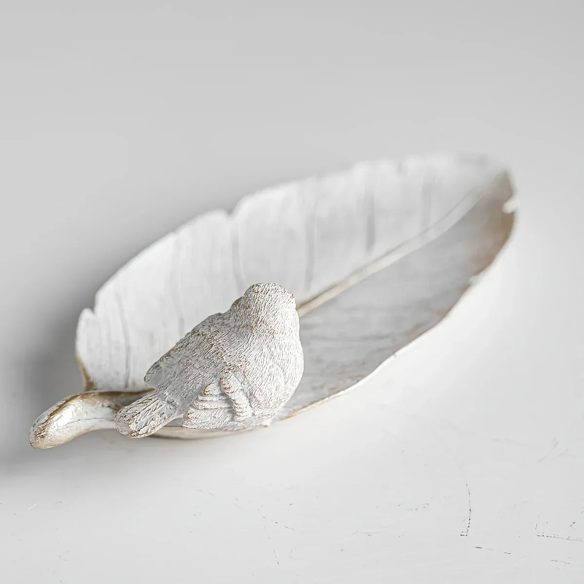 Bird Feather Storage Box Home Decoration, non- contact