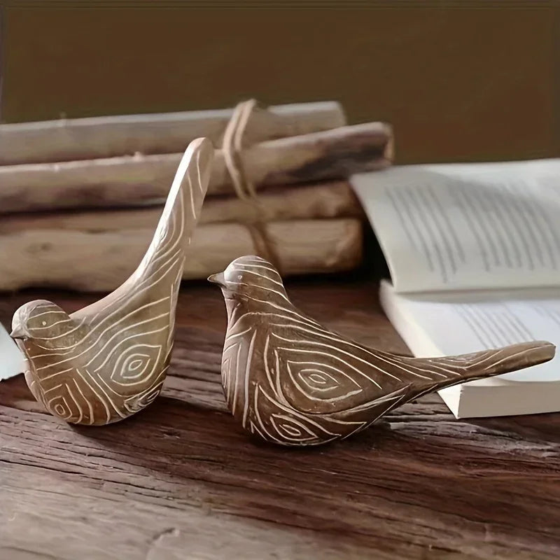 Bird Statues - Decorative Wood Grain Lovebirds