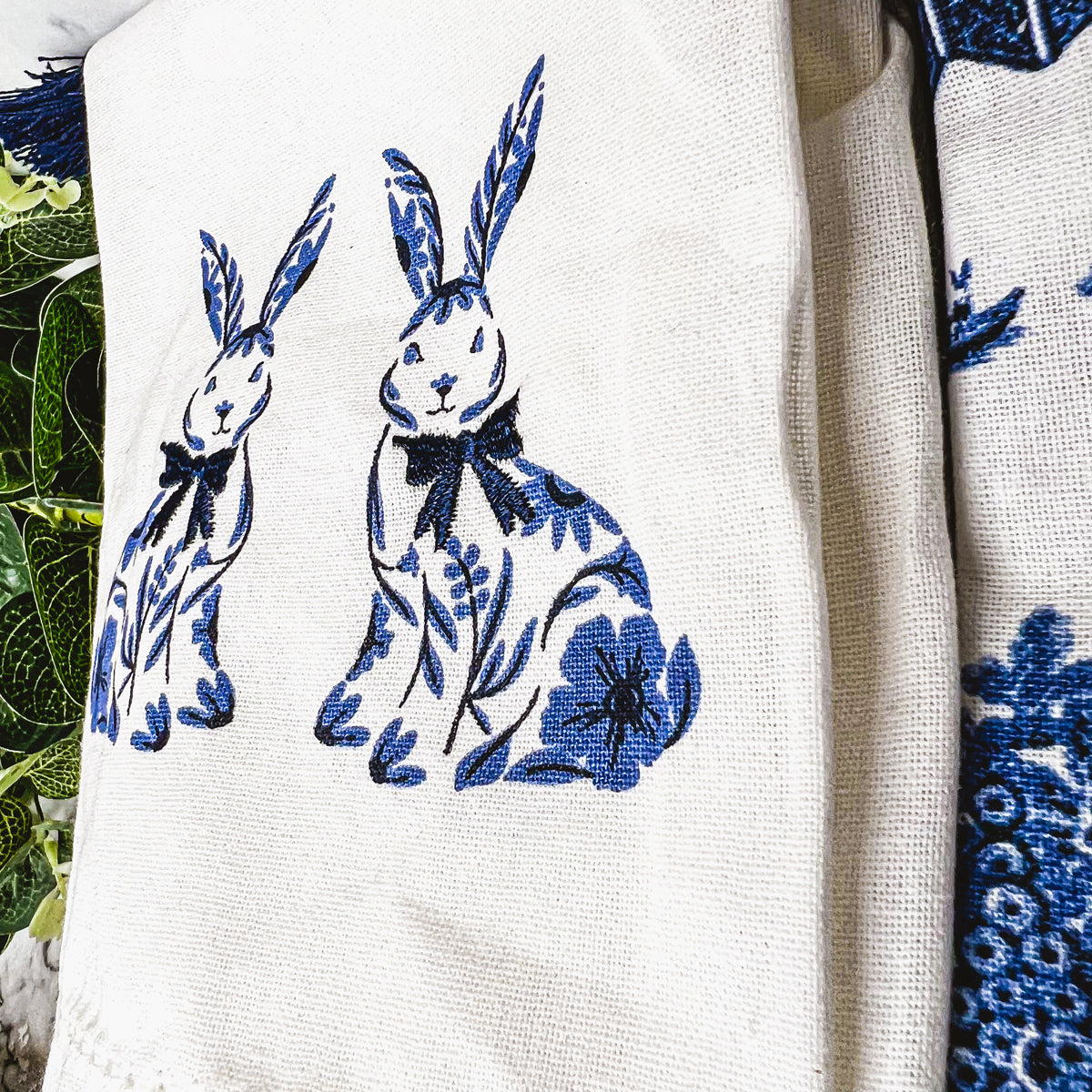 Chinoiserie Bunny Embroidered Cotton Dish Towels Oversized Tassel 17x29