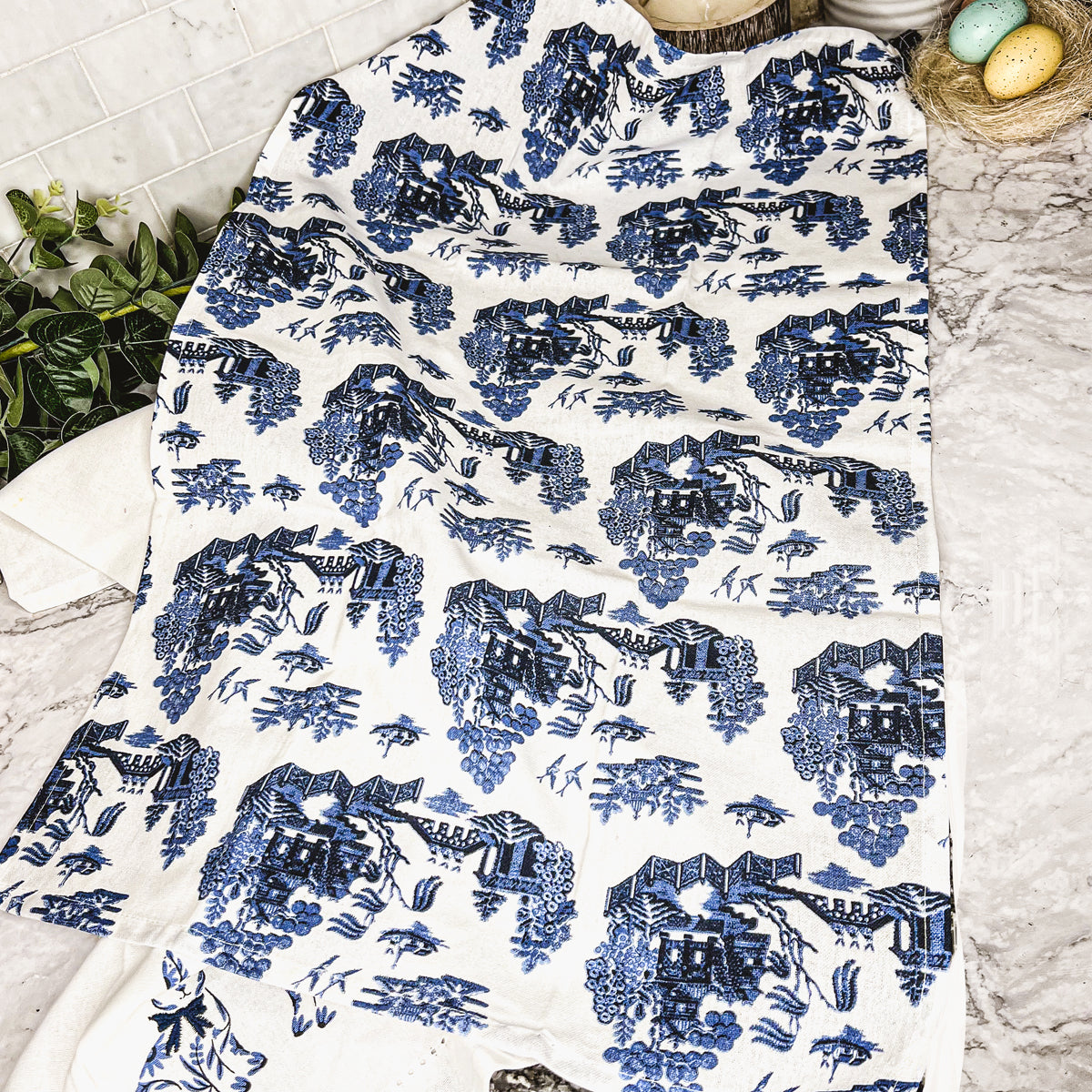 Chinoiserie Bunny Embroidered Cotton Dish Towels Oversized Tassel 17x29