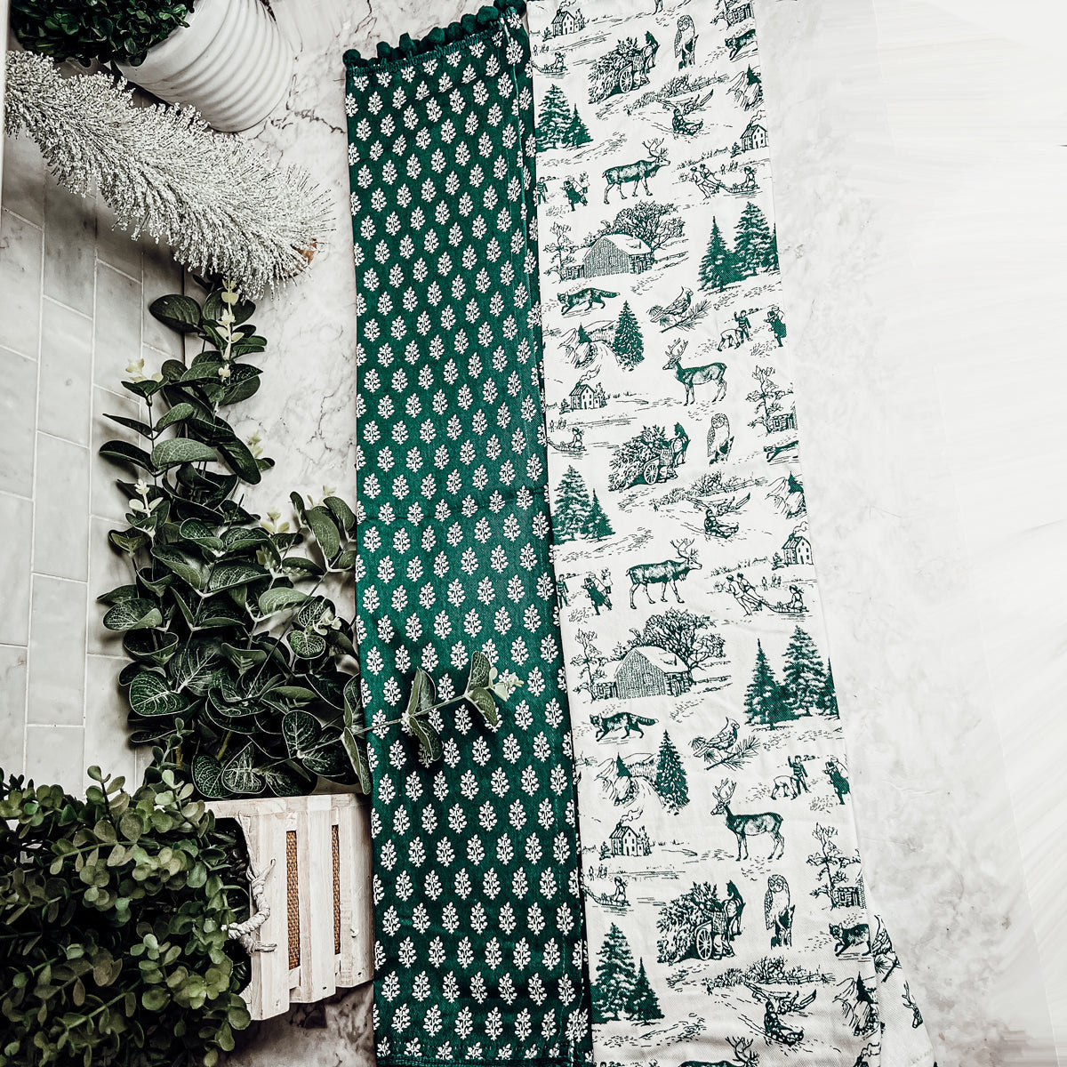 Forest Green Christmas Dish Towels Of 2 - 100 Percent Cotton Super Absorbent