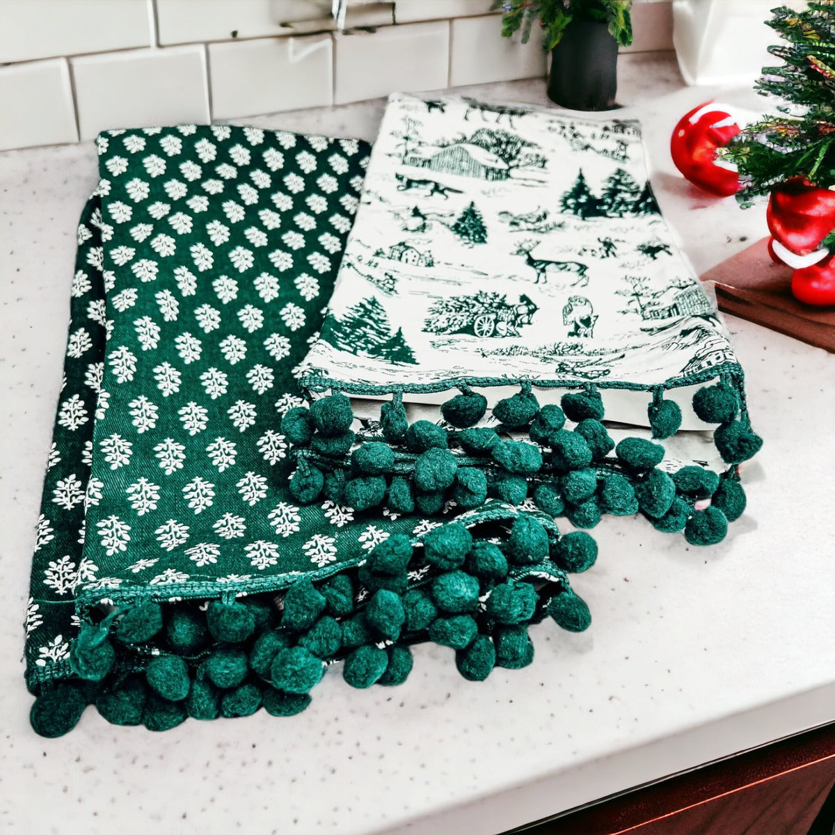 Forest Green Christmas Dish Towels Of 2 - 100 Percent Cotton Super Absorbent