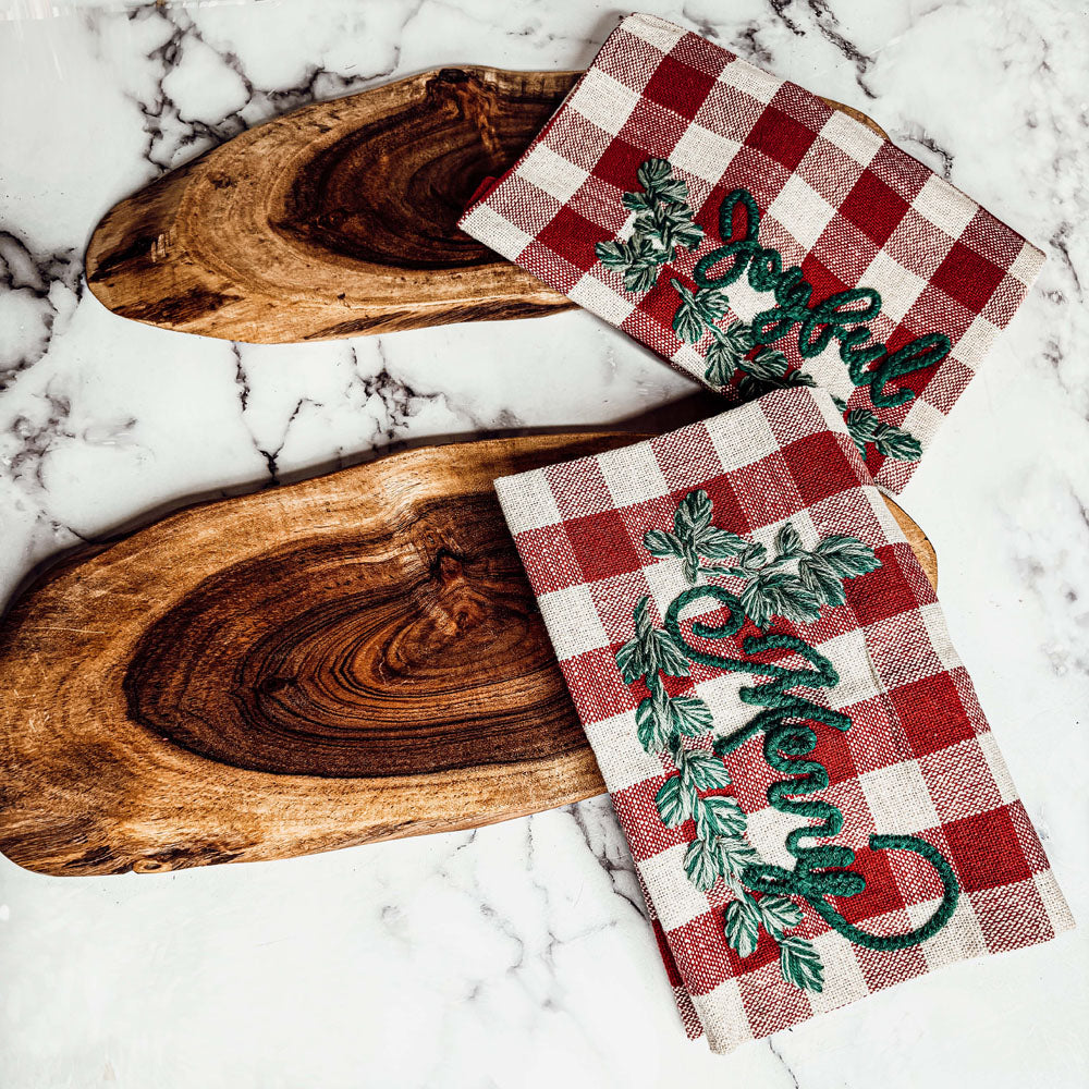 Holiday Charcuterie Board Set With Tartan Kitchen Towels - 2-Piece Gift