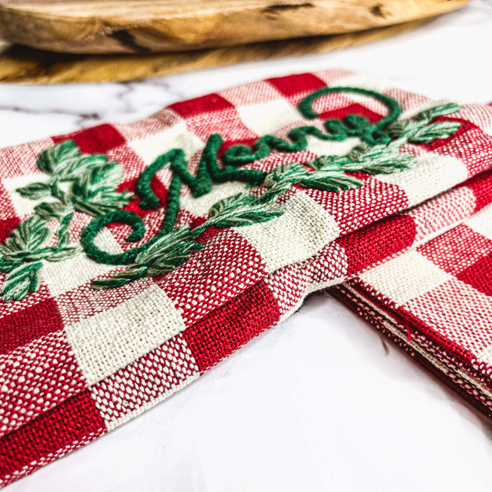 Holiday Charcuterie Board Set With Tartan Kitchen Towels - 2-Piece Gift