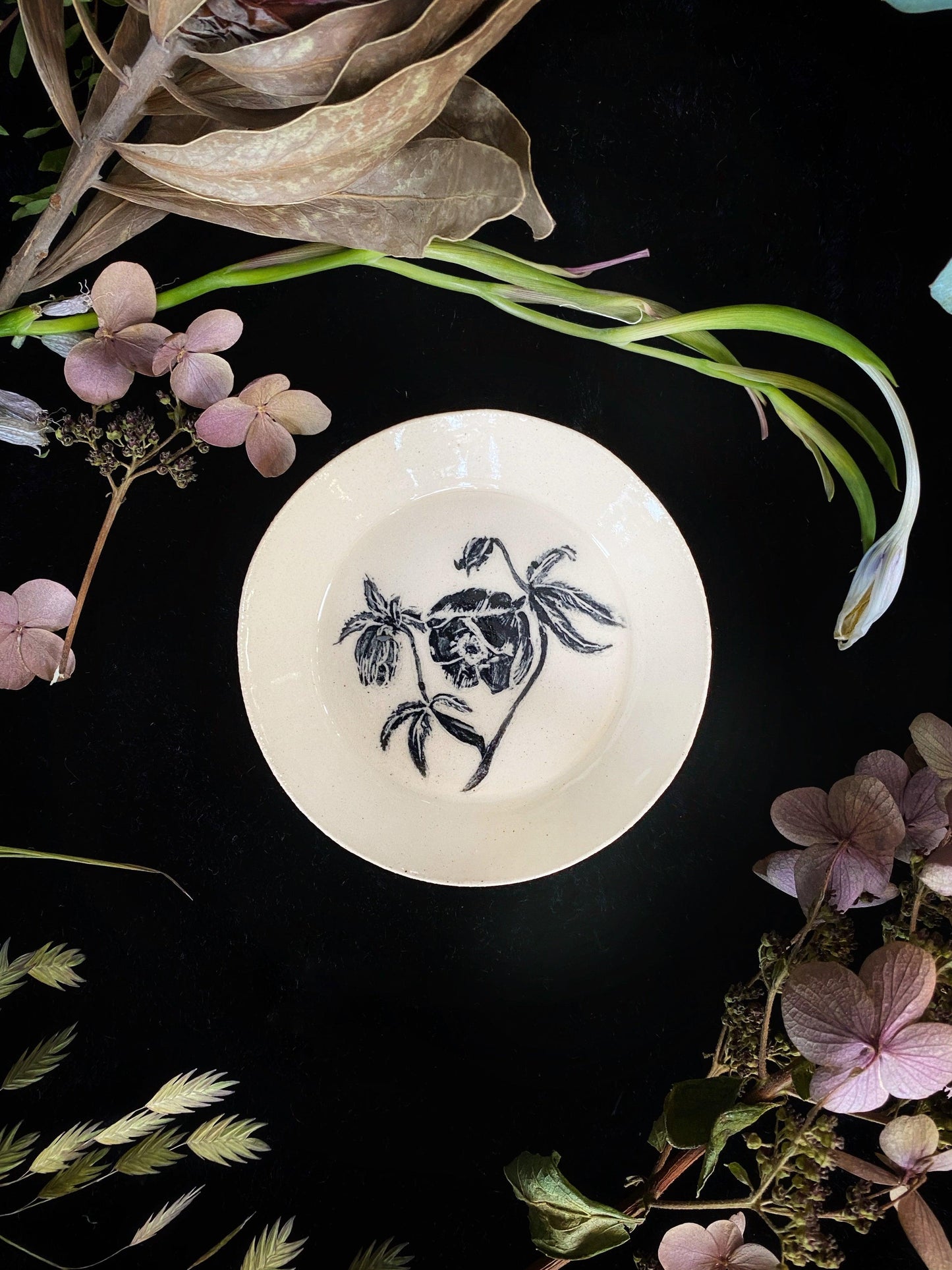 Black Sgraffito Hellebore Ceramic Offering Plates