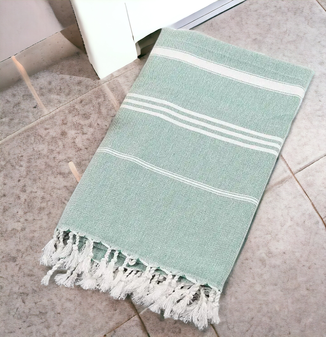 Turkish Cotton-Bamboo Hand Towel With Tassels Oversized Soft Absorbent